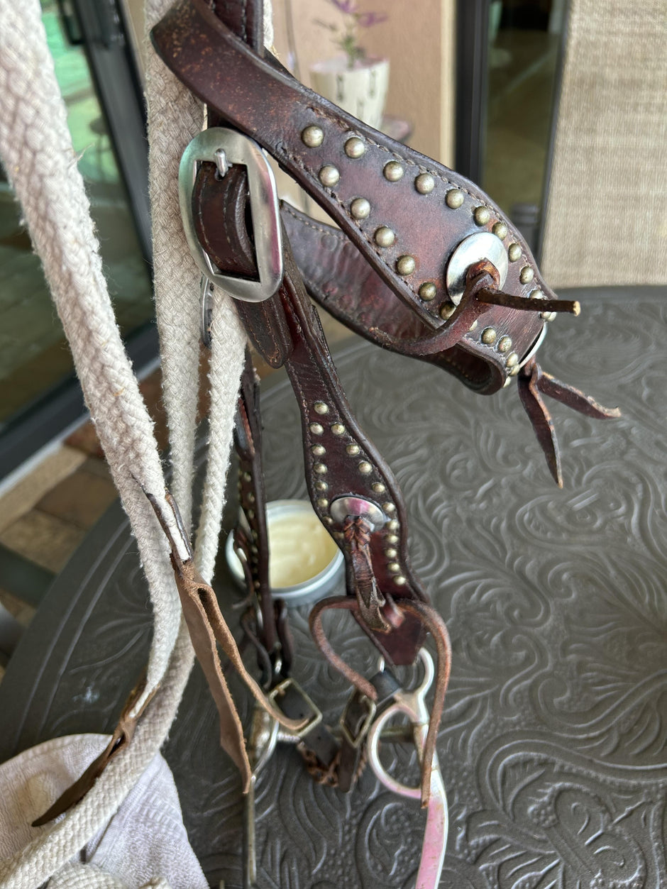 Kelly's five star review: "New life. I just started cleaning up my old tack with leather better and it gave it a new life! Thanks for a great product! It made me feel all ambitious so I did some old boots too!!"