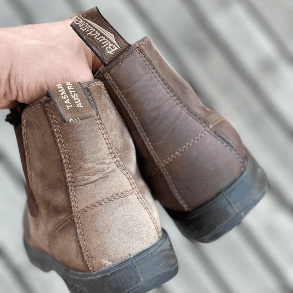 Lisa's five star review: "Great product. This impressed me. Brought shoes back to life that I’d been about to toss..and weeks later they still look great!  I’ve tried other products that have only lasted for a few wears…not this one!"